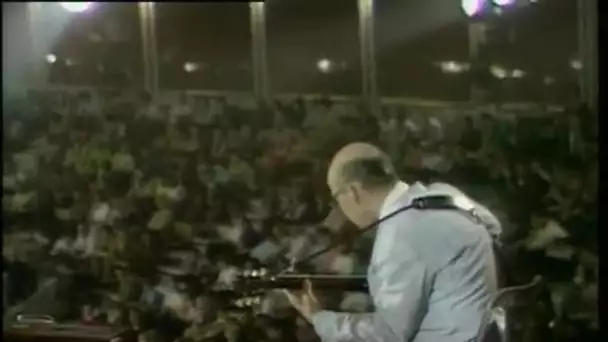 Jim HALL à la guitare