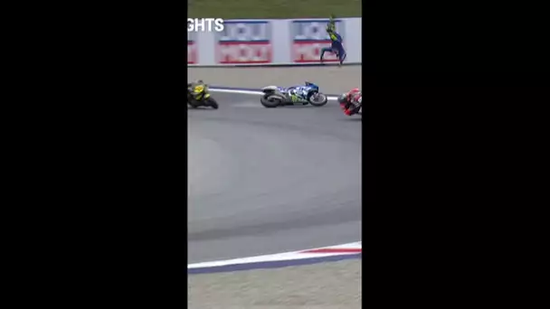 La violente chute de Joan Mir - Grand Prix d'Autriche - MotoGP