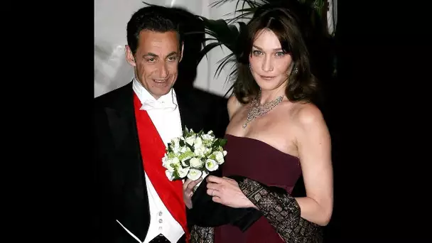 Nicolas et Carla Sarkozy  cette seule photo de mariage jamais publiée