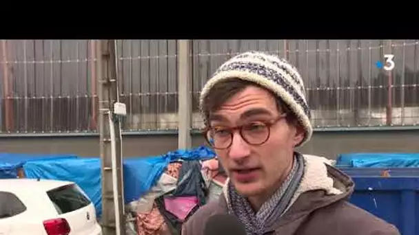 Le gynmnase Jeanne Bernard à Saint-Herblain toujours occupé par des migrants.