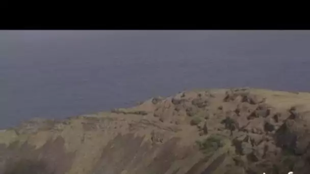 Chili, Île de Pâques : Orongo, village sur le volcan Rano Kau