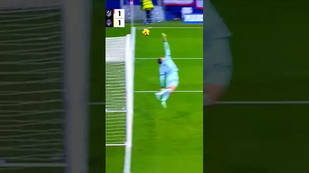 Best GK Saves of MD21 ⛔