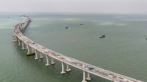 On vous présente l’autoroute sur la mer la plus longue du monde !