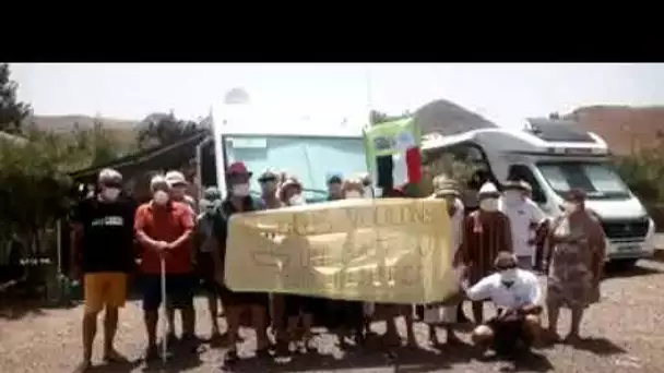 VIDEO slogan camping caristes bloqués au Maroc