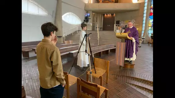 Coronavirus en Normandie : une messe virtuelle à l'église Jeanne d'Arc