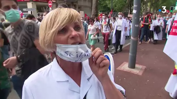 Manifestation des soignants à Lille, Cambrai et Calais