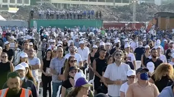 Les images de la minute de silence à Beyrouth en hommage aux victimes de la double explosion