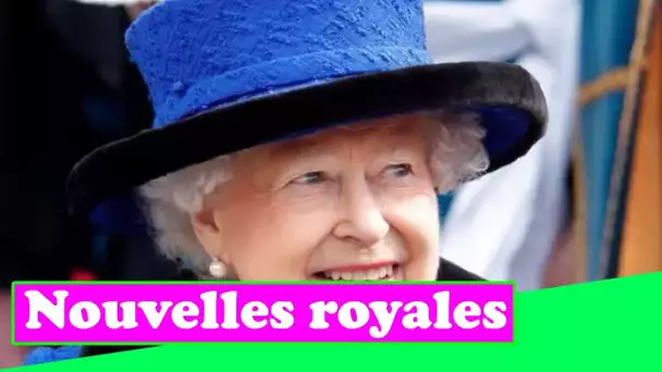 La reine a brisé la tradition `` ancienne '' de la naissance du prince Charles il y a plus de 70 ans
