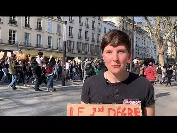 Présidentielle française : des jeunes engagés mais abstentionnistes
