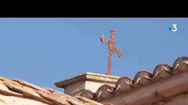 Aubais : au pied de la chapelle Saint Nazaire, 1500 tombes du Moyen-Age