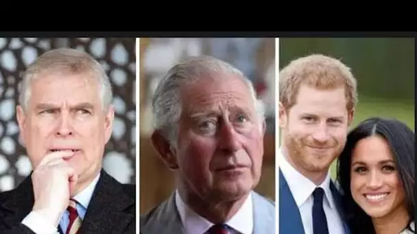 Le roi Charles montre sa "faiblesse" alors que Harry et Andrew "sapent le couronnement", selon un ex