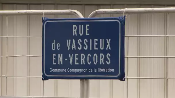 Inauguration d'une "rue Vassieux-en-Vercors" à Grenoble