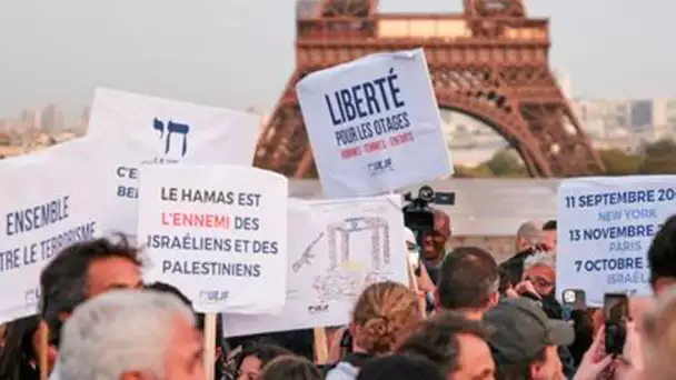 La marche contre l'antisémitisme tourne à l'affrontement politique