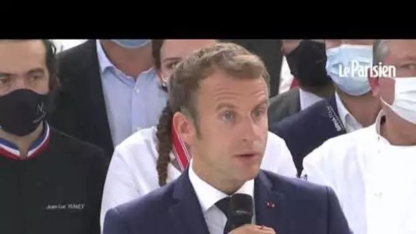 Macron annonce la défiscalisation des pourboires payés par carte bancaire