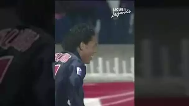 Le coup-franc de Ronaldinho 🇧🇷