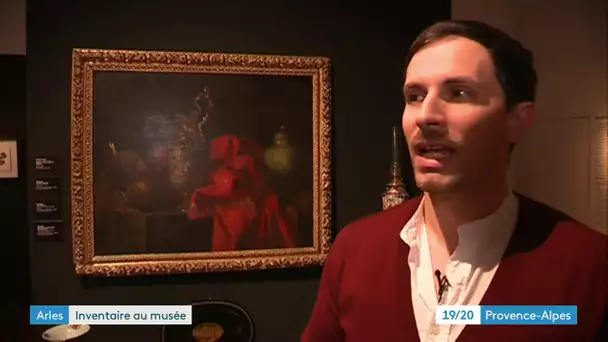 Reportage sur le Musée Réattu d'Arles durant l'exposition "La boîte de Pandore"