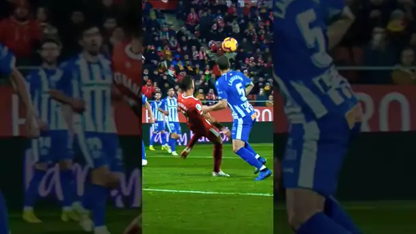 A Classic STUANI Genius Goal 😍🇺🇾