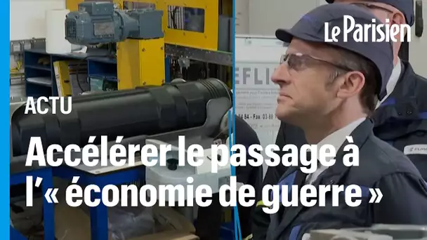 « Économie de guerre » : Emmanuel Macron pose la première pierre d'une usine de poudre pour obus
