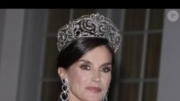 Letizia d'Espagne divine au banquet de Margrethe II : robe de princesse, décolleté et tiare impres
