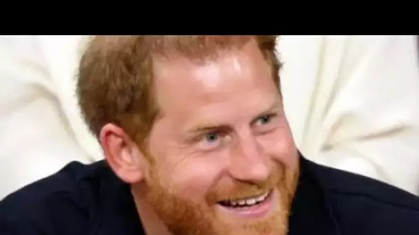 Le prince Harry dit qu'il est «condamné» alors qu'il se moque de la calvitie lors des jeux Invictus