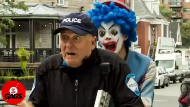 Un officier terrifié par les clowns ! | Juste Pour Rire les Gags