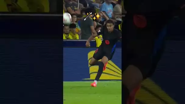 Is there ANYTHING Lamine CAN'T do?! 🤯