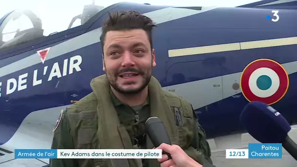 Kev Adams, un ambassadeur de choix pour l'armée de l'air à la BA 721 de Rochefort