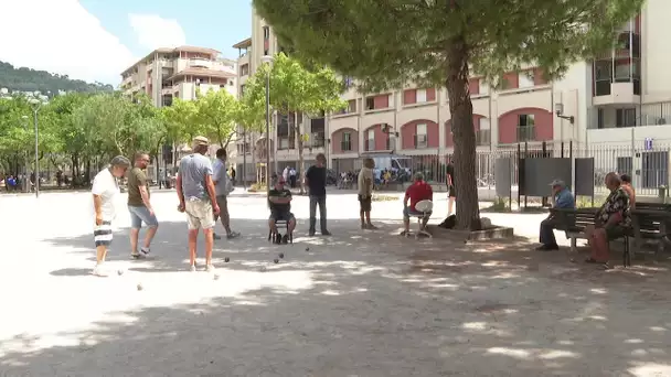 Découvrez l’histoire de la place Arson dans la rubrique « Côté Plaque » de France 3 Nice