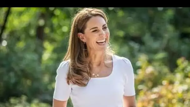 Grandi en confiance!' Kate Middleton est apparue « sûre d'elle » après avoir fait un geste à Camilla