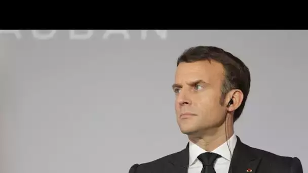 Emmanuel Macron suspend le vaccin AstraZeneca