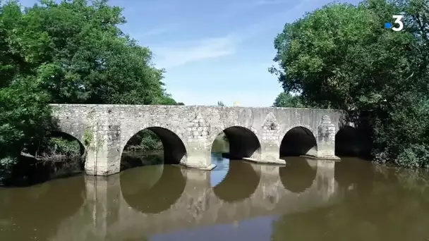 Drone : le Mont Mercure à Sèvremont en Vendée
