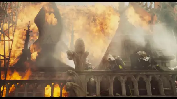 Jean-Jacques Annaud raconte le tournage de "Notre Dame brûle" à BFMTV