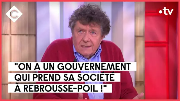 Crise politique : les débats transformés en affrontement ? - Jean Viard - C à Vous - 29/03/2023