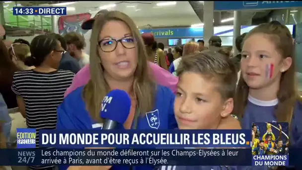 Beaucoup de supporters attendent les Bleus à Roissy… mais ils ne les verront probablement pas