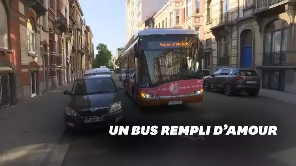 Confinement: à Bruxelles, ce bus diffuse les messages des proches