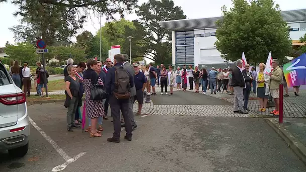 Béarn : manifestation devant le lycée Fébus d'Orthez