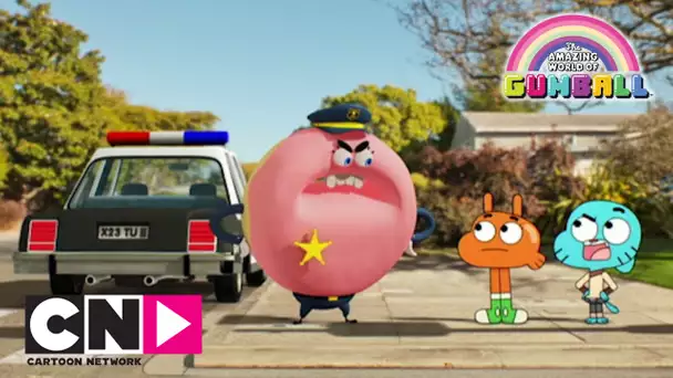 Dans la voiture de police | Le monde incroyable de Gumball | Cartoon Network