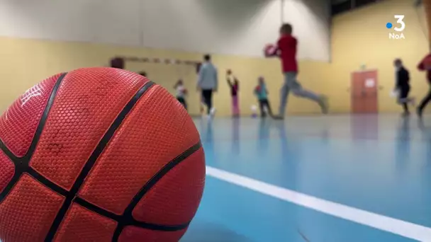 "Tous les Chemins Mènent à Vous" à Mazières-en-Gâtine (79), "L'école du sport".