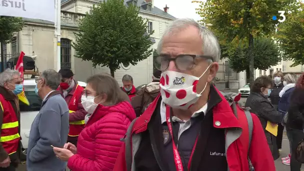 Mobilisation devant le Conseil départemental du Jura contre la privatisation des offices HLM