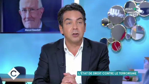 L’État de droit contre le terrorisme - C à Vous - 02/11/2020