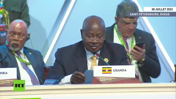 Yoweri Museveni : L'économie mondiale est « une forme moderne d’esclavage »