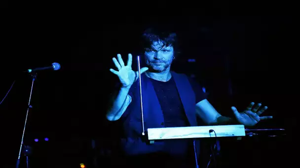 ✅  Bertrand Cantat : ce message de Samuel Benchetrit qui l&#039;aurait fait craquer