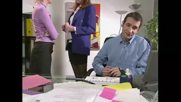 Un gars une fille - au bureau - compilation