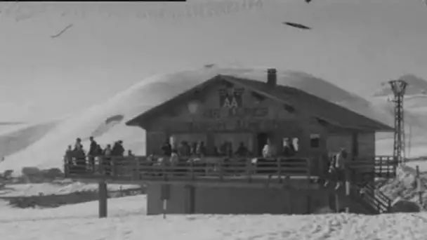 L'avion remonte pente à l'Alpes d'Huez