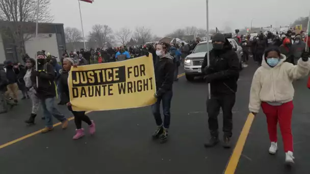 Etats-Unis: des centaines de manifestants demandent justice pour Daunte Wright