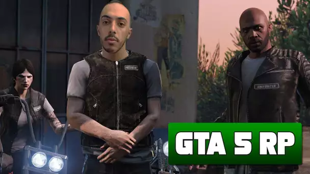 JE TOMBE AMOUREUX D'UNE POLICIÈRE SUR GTA 5 RP !