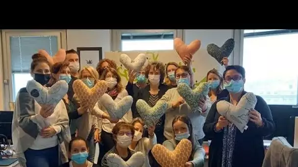 Rennes : Des couturières amateurs fabriquent des coussins cœur pour soulager les malades du cancer