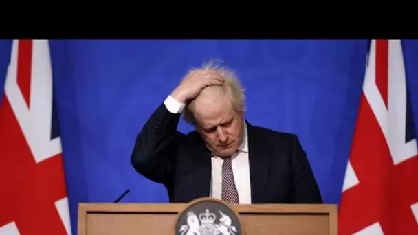 Boris Johnson sauve son poste de Premier ministre