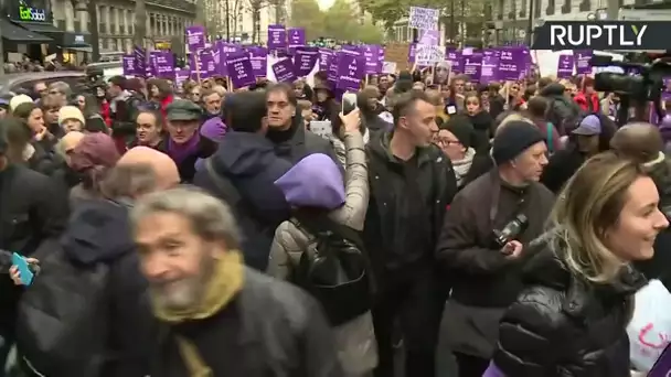Paris : marche du mouvement «Nous Toutes» contre les violences faites aux femmes