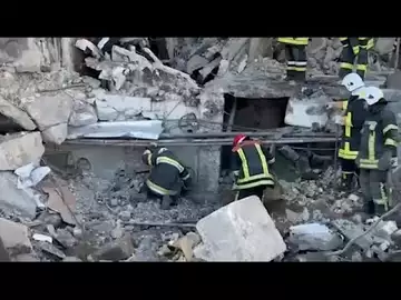 Guerre en Ukraine : Kiev accuse Moscou du massacre des civils, le Kremlin dément